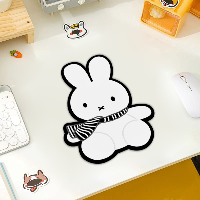 Miffy Mouse Pad Kawaii Karikat - Tech Accessories For Home Office incelemesi ve fiyatı