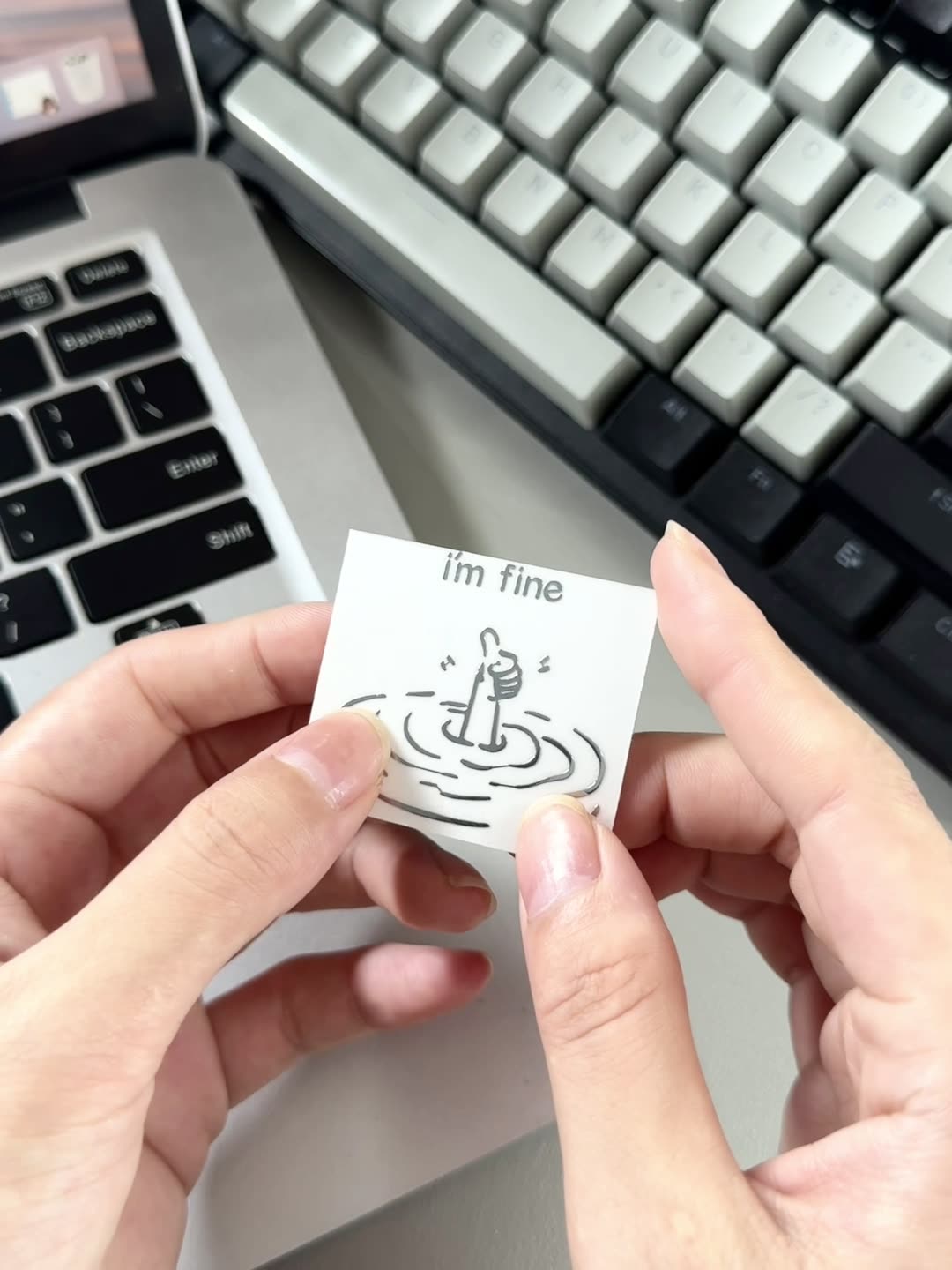 5/10 Adet I'M Fine, Komik, Ala - Tech Accessories For Laptop incelemesi ve fiyatı